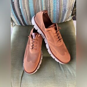 Men's Leisure Brand lightweight Tan Sneakers